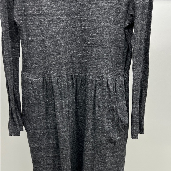 Chic Charcoal Long Sleeve Dress - Picture 6 of 8